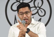 নির্বাচনের আগে রদবদলেই বিপত্তি? প্রশ্ন তুললেন অভিষেক