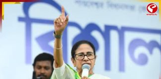 ১০ লক্ষ টাকা, ২টি করে ফ্ল্যাট দেবে রাজ্য! রানিগঞ্জের সভায় বিরাট ঘোষণা মমতার