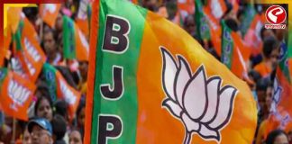 পাহাড়ে বিজেপিতে ভাঙনের সুর! কার্শিয়াংয়ে প্রার্থী বদল না হলে দল ছাড়ার হুঁশিয়ারি