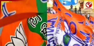 গাইঘাটায় প্রচারে বিক্ষোভ! ‘গো ব্যাক’ স্লোগানে ঘেরাও সুব্রত ঠাকুর