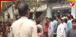 স্কুলের মধ্যেই দ্বিতীয় শ্রেণীর ছাত্রীকে ধর্ষণের অভিযোগ শিক্ষকের বিরুদ্ধে