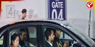 সস্ত্রীক বাংলায় পা রাখলেন রাজ্যের নয়া রাজ্যপাল আর এন রবি