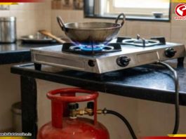 ১ এপ্রিল থেকে ফের বাড়ছে রান্নার গ্যাসের দাম!