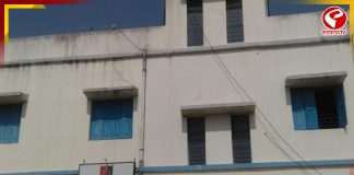 ধর্ষণে বাধা, মহিলাকে ছুরি দিয়ে কোপ ঝালদায়