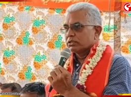 ‘গুলির আওয়াজে প্যান্ট ভিজে যাবে’ খড়গপুরের আইসি নিশানায় হুঁশিয়ারি দিয়ে ফের বিতর্কে দিলীপ ঘোষ