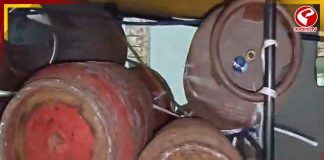 সিলিন্ডার মজুদ করে চড়া দামে বিক্রির অভিযোগ! কাঁথিতে গ্রেফতার ১