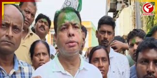 রটন্তী কালী মন্দিরে পুজো দিয়ে আউসগ্রামে প্রচার শুরু করলেন শ্যামাপ্রসন্ন লোহার!