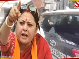 বিজেপি প্রার্থী অগ্নিমিত্রা পালের গাড়িতে হামলার অভিযোগ