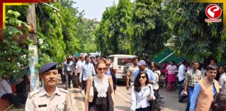 বাংলার ভোট পরিচালনা দেখে মুগ্ধ ১৬ দেশের প্রতিনিধিরা