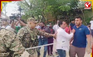 ভাঙড় রয়েছে ভাঙড়ে, নওশাদকে ঘিরে বিক্ষোভ, কেন্দ্রীয় বাহিনীর লাঠিচার্জ