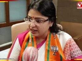 এন্টালিতে বিজেপি এজেন্টকে ঢুকতে না দেওয়ায় বচসায় প্রিয়াঙ্কা টিব্রেওয়াল