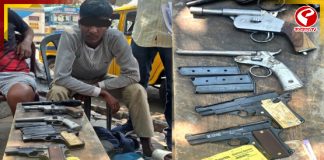 ভোটের মুখে স্ট্র্যান্ড রোডে দেশি বন্দুক, পিস্তল-সহ প্রচুর কার্তুজ উদ্ধার