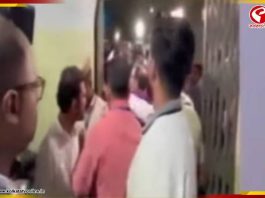 শাখাওয়াত মেমোরিয়াল স্কুলে মমতা বন্দ্যোপাধ্যায়