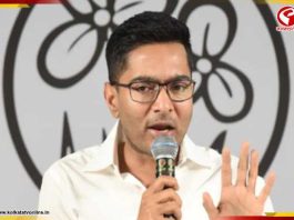 ‘সবচেয়ে বড় বাংলাদেশি দিল্লিতেই?’ অনুপ্রবেশ ইস্যুতে বিজেপিকে তোপ অভিষেকের