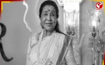 রাষ্ট্রীয় মর্যাদায় শেষ বিদায়, চোখে জল শচীনের আশাকে ঘিরে জনসমুদ্র মুম্বইয়ে