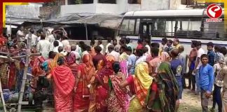 হরিশ্চন্দ্রপুরে ভোটের দিন সংঘর্ষ! তাজমুল ঘিরে দ্বন্দ্ব, ভাঙচুর-লাঠিচার্জে উত্তপ্ত বাংরুয়া