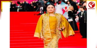 মস্কোর রেড কার্পেটে ‘বেনারসি প্রিন্সেস’, বাংলার ঐতিহ্যে নজর কাড়লেন ভাবনা