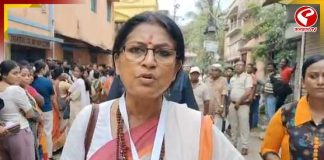 বুথে বুথে রুপা, ‘স্লো ভোটিং’-এর অভিযোগে সরব বিজেপি প্রার্থী