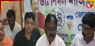 প্রচারে বেরিয়ে দলের নেতাদের বিরুদ্ধে বিস্ফোরক তৃণমূল প্রার্থী নির্মল মাঝি!