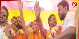 রানীগঞ্জে রেখা গুপ্তা, ফাঁকা ময়দানেই বক্তব্য রাখলেন দিল্লির মুখ্যমন্ত্রী