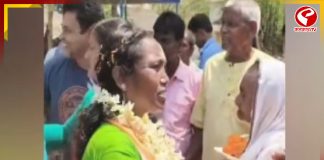 তীব্র গরম উপেক্ষা করে বাঁকুড়ায় প্রচারে তৃণমূল প্রার্থী শামলী রায় বাগদির