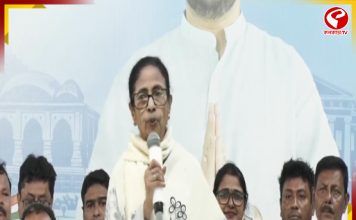 মোদির ঝালমুড়ি খাওয়া নিয়ে উত্তরপাড়া থেকে তীব্র কটাক্ষ মমতার