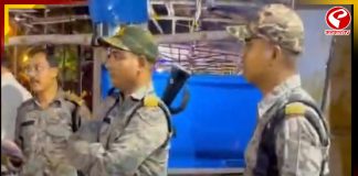 স্ট্রং রুমে ‘অন্ধকার’ ১০ মিনিট! কড়া নিরাপত্তার মাঝেই সিসিটিভি বিভ্রাটে তোলপাড় ঝাড়গ্রাম