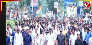 শেষ লগ্নের প্রচারে কলকাতার রাজপথে মমতা, তৃণমূলের মেগা র্যালি ঘিরে জনসমুদ্র