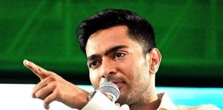 এটি গণতন্ত্র নয়, ‘ভয় দেখিয়ে মুখ বন্ধ করা যাবে না’, আইপ্যাকের ডিরেক্টর গ্রেফতারিতে মন্তব্য অভিষেকের