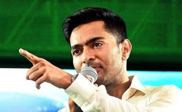 এটি গণতন্ত্র নয়, ‘ভয় দেখিয়ে মুখ বন্ধ করা যাবে না’, আইপ্যাকের ডিরেক্টর গ্রেফতারিতে মন্তব্য অভিষেকের