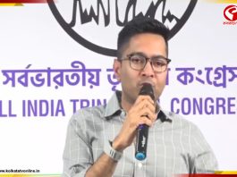 শেখ হাসিনাকে ভারতে আশ্রয় কেন? প্রশ্ন অভিষেকের