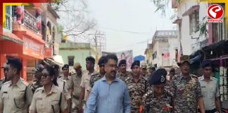 কেন্দ্রীয় বাহিনীকে নিয়ে কেশপুরে রুটমার্চ পুলিশ সুপার ও জেলা শাসকের