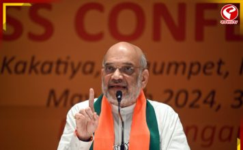 দার্জিলিং থেকে ‘গোর্খা’দের বড় প্রতিশ্রুতি শাহের!