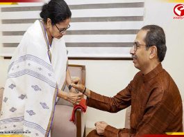 ‘বাংলায় বাঘের মতো লড়ছেন মমতা’, বললেন উদ্ধব ঠাকরে