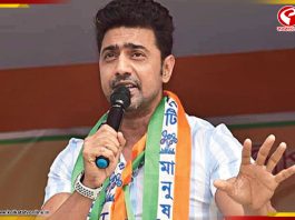 প্রচারের ব্যস্ততার মাঝেই অসুস্থ হয়ে পড়লেন দেব