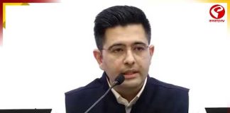 রাঘব চাড্ডা-সহ ৭ সাংসদের বিজেপিতে যোগ, বড় ধাক্কা কেজরিওয়াল শিবিরে