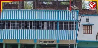 জয়ের পরদিনই পঞ্চায়েতের অফিসে তালা, হিঙ্গলগঞ্জের বিশপুরে তপ্ত পরিস্থিতি
