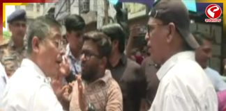 রবিবার সকালে ফের উত্তেজনা ছড়াল শাখাওয়াতের স্ট্রংরুমে