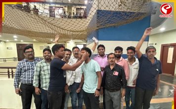 নবান্নেও উড়ল গেরুয়া আবির, ‘জয় শ্রীরাম’ স্লোগান