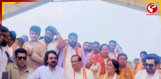 শুভেন্দু অধিকারীর শপথে হাজির প্রসেনজিৎ-জিৎ-যিশু