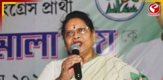 অস্ত্র আইন মামলায় ছেলে-সহ অভিযুক্ত তৃণমূল সাংসদ! আদালতে আত্মসমর্পণ করলেন মালা রায়