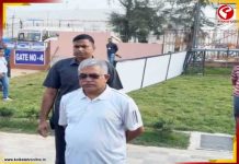 কলকাতাও কি হবে হকারমুক্ত? ফুটপাত দখল নিয়ে কড়া বার্তা দিলীপ ঘোষের