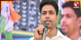 ঝুঁকলেন পুষ্পা, ফলতার নির্বাচন থেকে সরে দাঁড়ালেন জাহাঙ্গীর খান