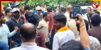 কাটোয়ায় গরু পাচারের অভিযোগে উত্তেজনা