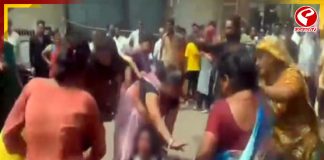 মন্দিরে ঢোকার ‘শাস্তি’! চুল কেটে, গলায় জুতো পরিয়ে…..