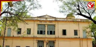 বিশ্বভারতীতে ঝালমুড়ি হাতে ‘জয় শ্রীরাম’ স্লোগান, ভিডিও ঘিরে বিতর্ক