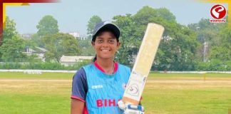 ১২৬ বলে ৩০৬ রান! ক্রিকেট দুনিয়ায় সাড়া ফেলল ‘লেডি বৈভব’! চেনেন বিহারের এই বিষ্ময় তরুণীকে?