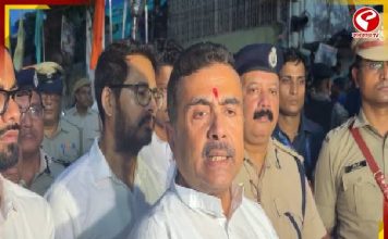তৃণমূলের হাতে খুন বিজেপি কর্মীর বাড়িতে মুখ্যমন্ত্রী শুভেন্দু