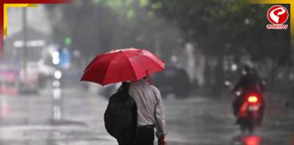 বিকেলেই নামল সন্ধ্যা, কলকাতা জুড়ে ঝেঁপে বৃষ্টি, বইছে ঝোড়ো হাওয়া
