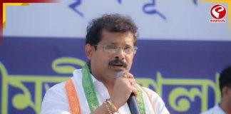 হকারদের কাছ থেকে বেলাগাম তোলা? পদত্যাগী কাউন্সিলর সুশান্ত ঘোষের বিরুদ্ধে থানায় অভিযোগ দায়ের করল হকাররা